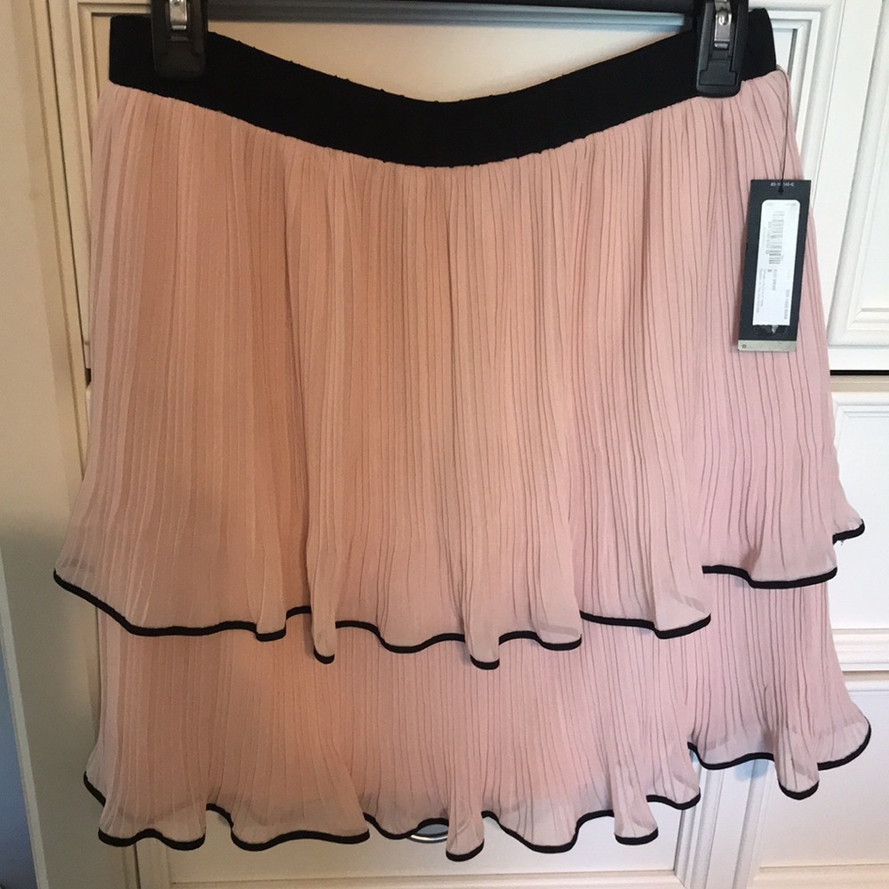 3/$20🌸 Worthington short skirt